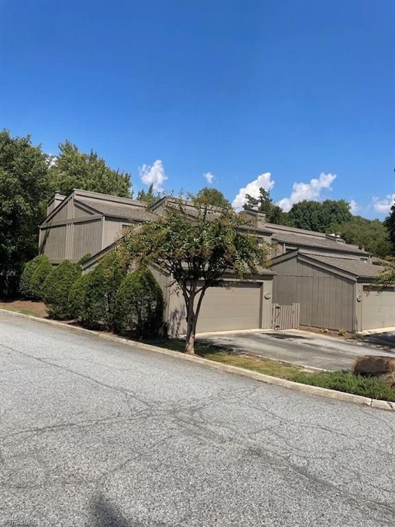 232 A Northpoint Avenue, High Point, NC 27262