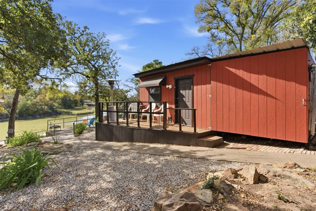 302 Kennon Circle, Palo Pinto, TX 76484