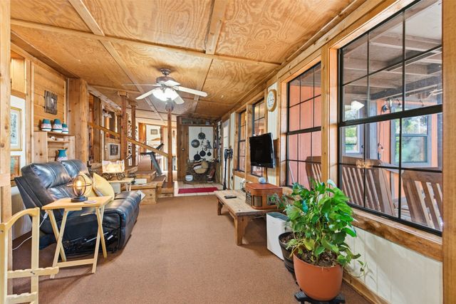 302 Kennon Circle, Palo Pinto, TX 76484