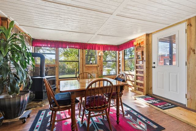 302 Kennon Circle, Palo Pinto, TX 76484