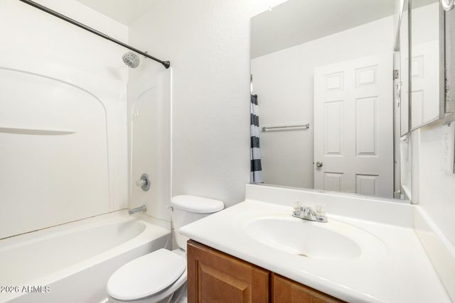 1109 E MAYFIELD Drive, San Tan Valley, AZ 85143