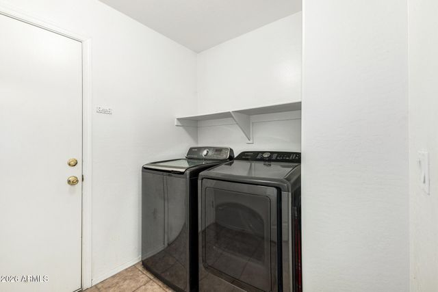 1109 E MAYFIELD Drive, San Tan Valley, AZ 85143