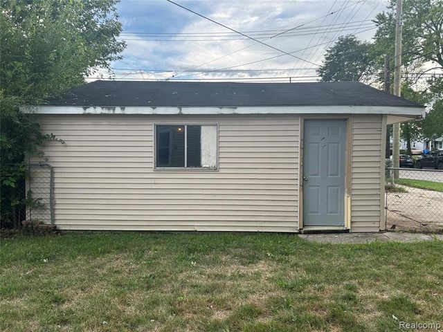 1787 Morris Avenue, Lincoln Park, MI 48146