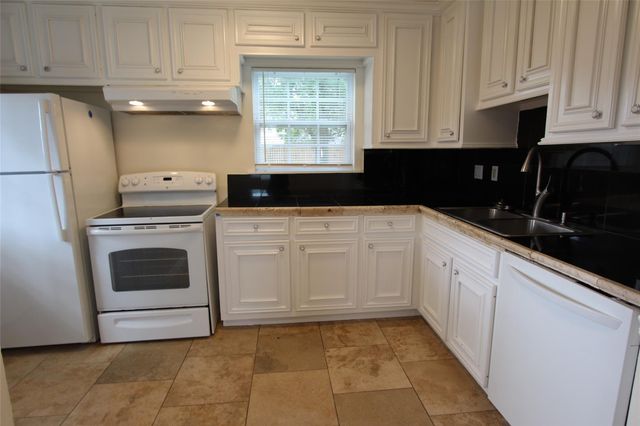 6630 Corbin Street, Houston, TX 77055