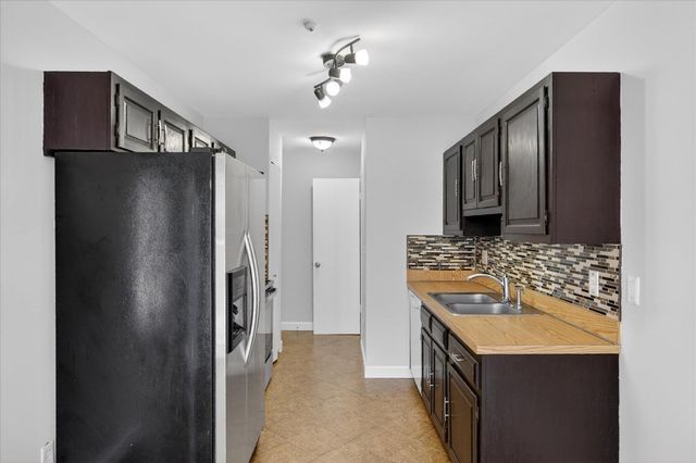 41070 Southwind Drive 92, Canton Twp, MI 48188