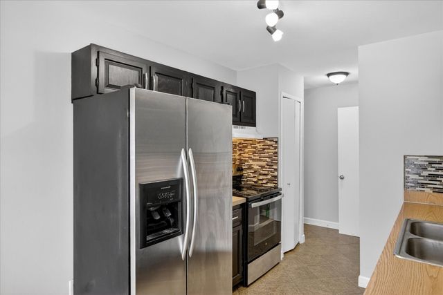 41070 Southwind Drive 92, Canton Twp, MI 48188