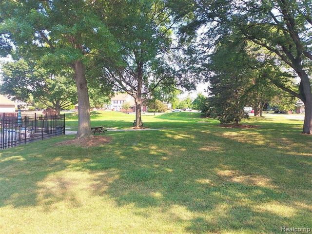 41070 Southwind Drive 92, Canton Twp, MI 48188