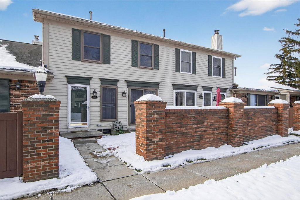 41070 Southwind Drive 92, Canton Twp, MI 48188