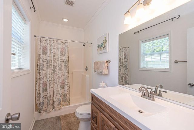 6 SOUTHWIND CT, Ocean Pines, MD 21811