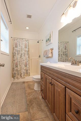 6 SOUTHWIND CT, Ocean Pines, MD 21811