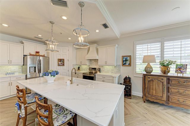 1151 RIVERSCAPE STREET 1151, Bradenton, FL 34208