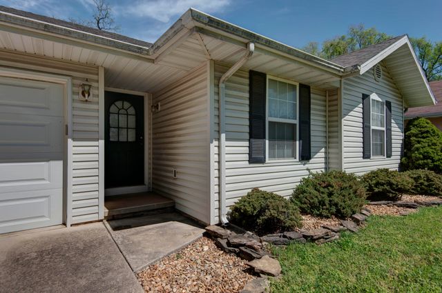3121 W Harrison Street, Springfield, MO 65802