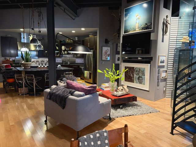 17 W 3rd Avenue, 212, Columbus, OH 43201