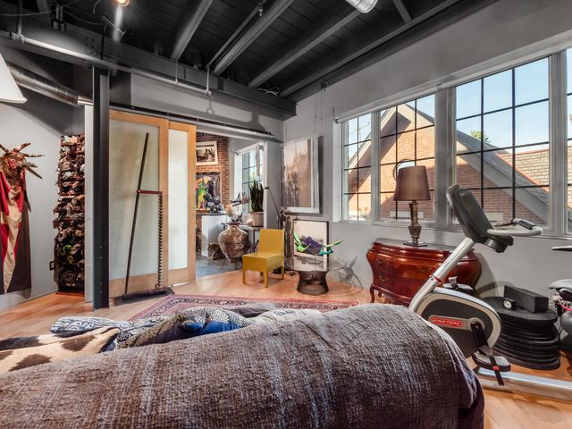 17 W 3rd Avenue, 212, Columbus, OH 43201