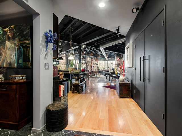 17 W 3rd Avenue, 212, Columbus, OH 43201