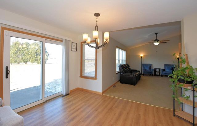 W142N9823 Amber DRIVE, Germantown, WI 53022