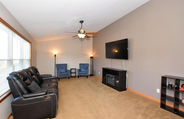 W142N9823 Amber DRIVE, Germantown, WI 53022