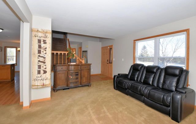 W142N9823 Amber DRIVE, Germantown, WI 53022