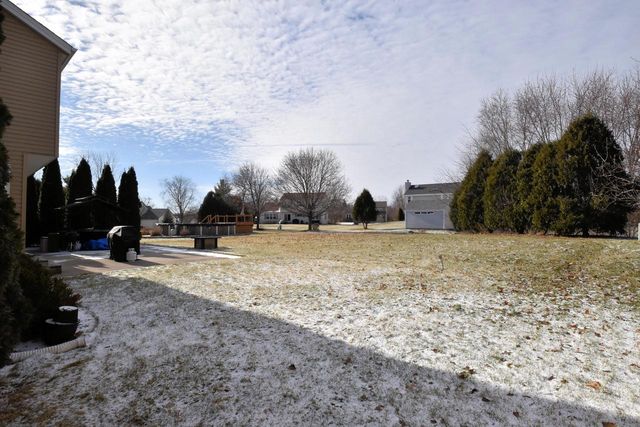 W142N9823 Amber DRIVE, Germantown, WI 53022