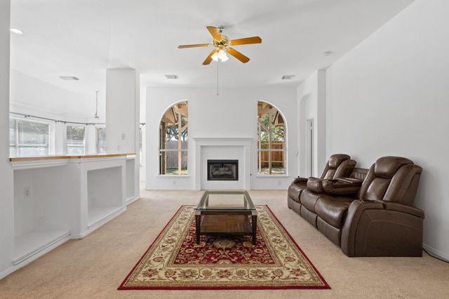 10501 Galsworthy LN, Austin, TX 78739