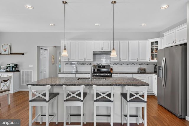 27 FINCH DR, Annville, PA 17003