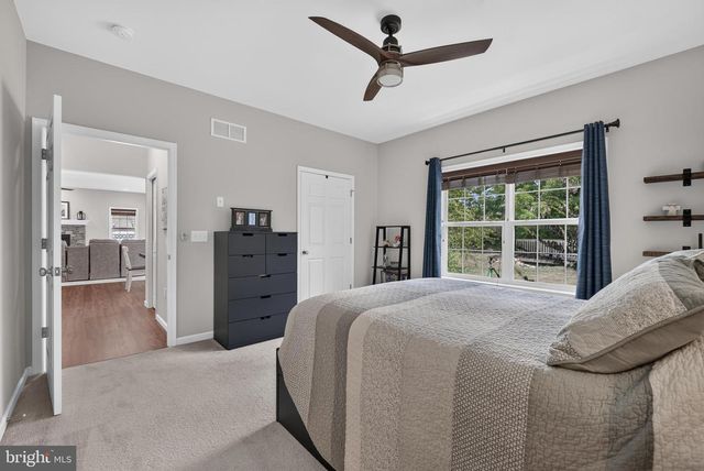 27 FINCH DR, Annville, PA 17003