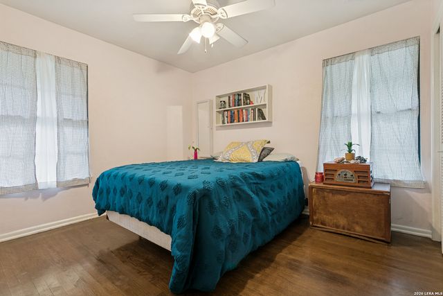 111 NOBHILL DR, San Antonio, TX 78228