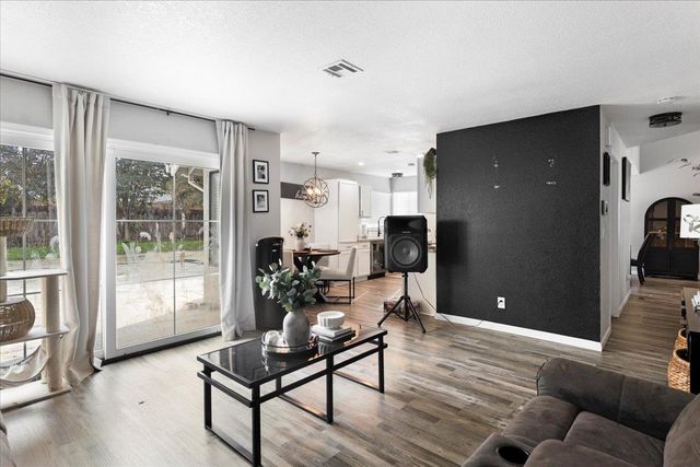 1920 Pontelli Ct, Stockton, CA 95207