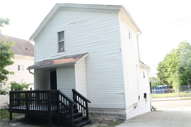 240 E Miller Avenue, Akron, OH 44301