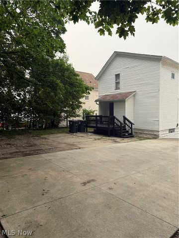 240 E Miller Avenue, Akron, OH 44301