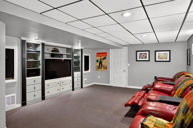 101 Spruce Run Drive, Brewster, MA 02631