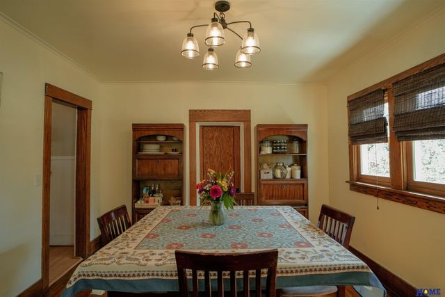 744 S 32nd Street, Lincoln, NE 68510