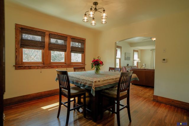 744 S 32nd Street, Lincoln, NE 68510