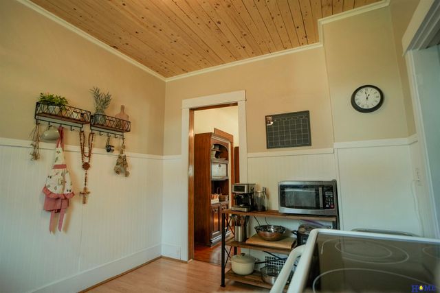 744 S 32nd Street, Lincoln, NE 68510