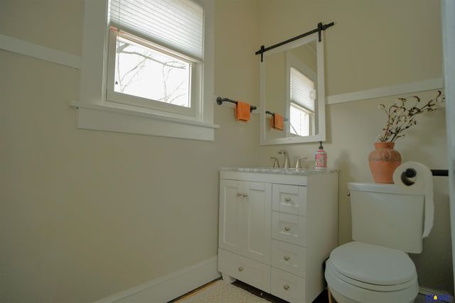 744 S 32nd Street, Lincoln, NE 68510