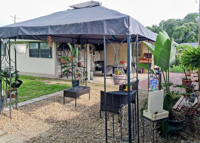 508 E Chuck St, Gonzales, LA 70737