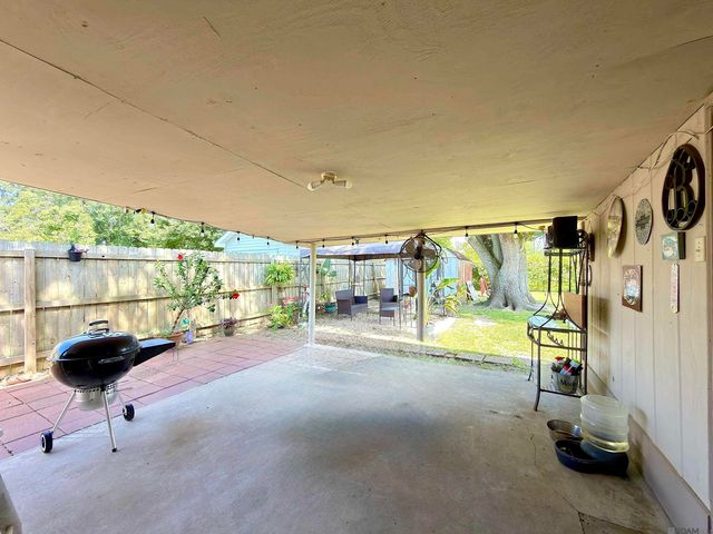 508 E Chuck St, Gonzales, LA 70737