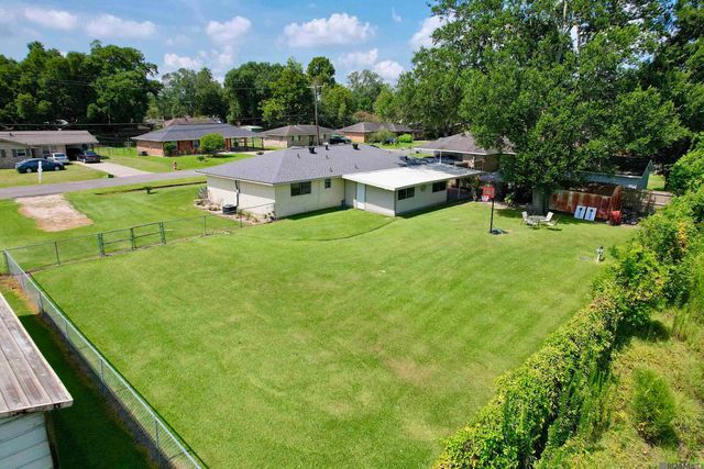 508 E Chuck St, Gonzales, LA 70737