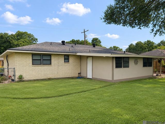 508 E Chuck St, Gonzales, LA 70737