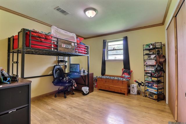 508 E Chuck St, Gonzales, LA 70737