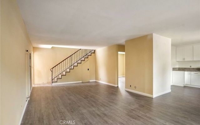 1003 W Myrtle Street, Santa Ana, CA 92703