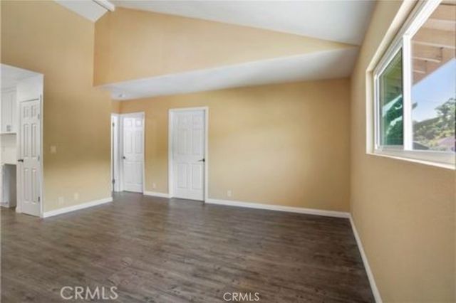 1003 W Myrtle Street, Santa Ana, CA 92703