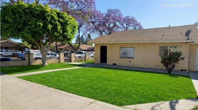 1003 W Myrtle Street, Santa Ana, CA 92703