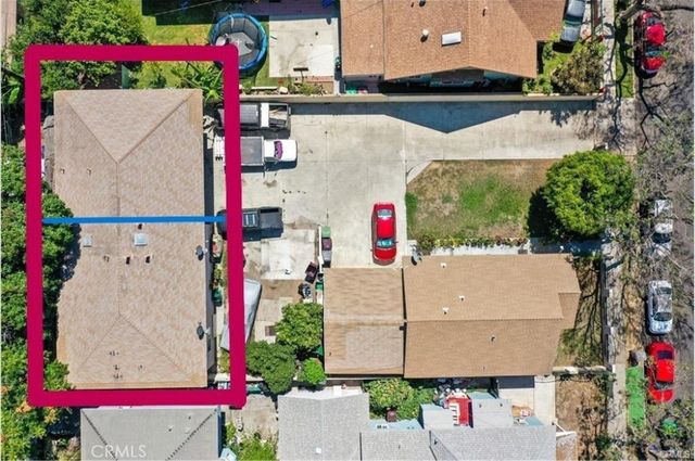 1003 W Myrtle Street, Santa Ana, CA 92703