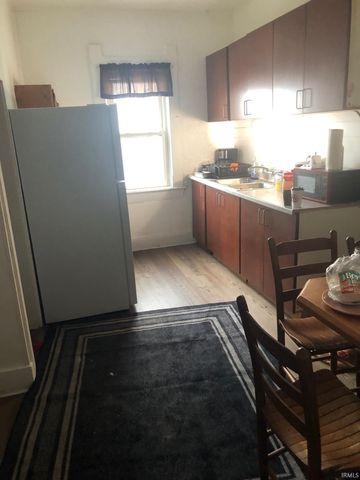 407 N Monroe Street, Muncie, IN 47305