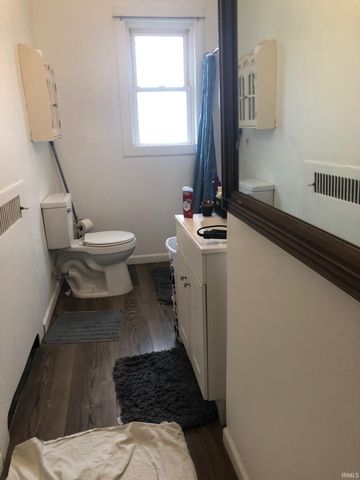 407 N Monroe Street, Muncie, IN 47305