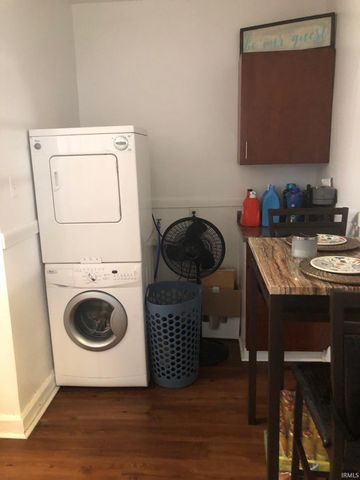 407 N Monroe Street, Muncie, IN 47305