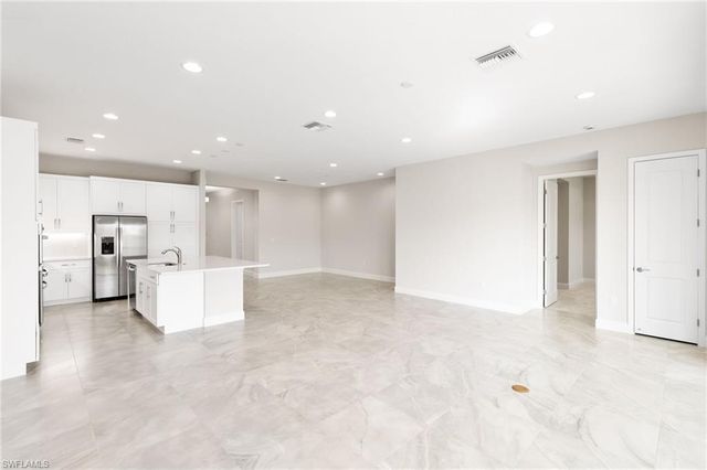 21041 Teak Tree TER, Estero, FL 33928