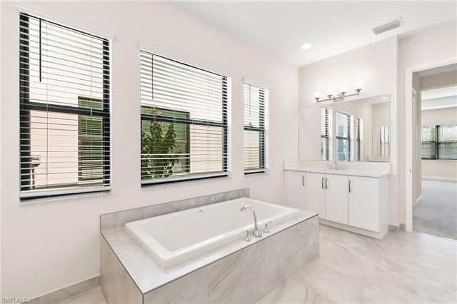 21041 Teak Tree TER, Estero, FL 33928