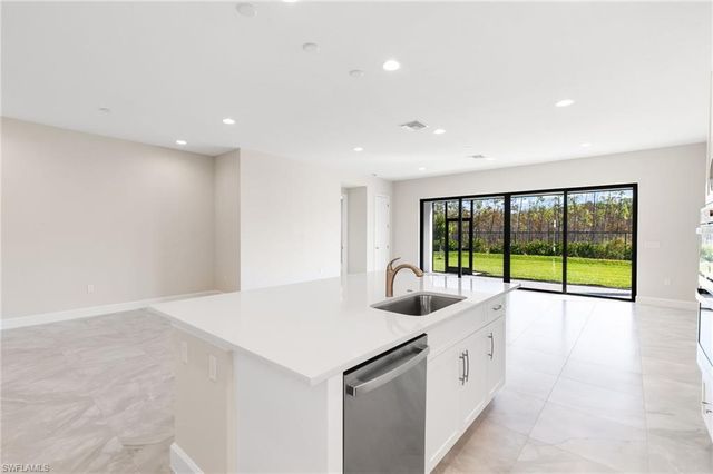 21041 Teak Tree TER, Estero, FL 33928